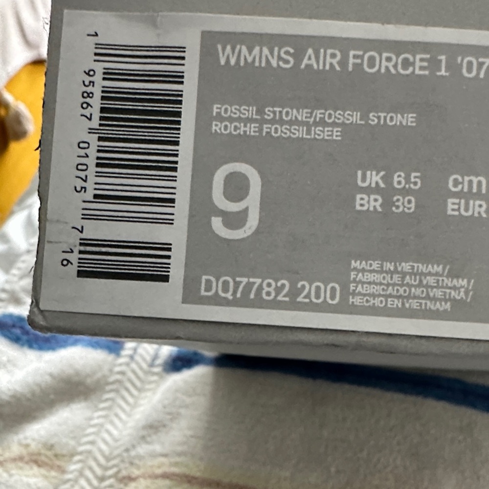 Nike Women's Air Force 1 '07 in Fossil Stone